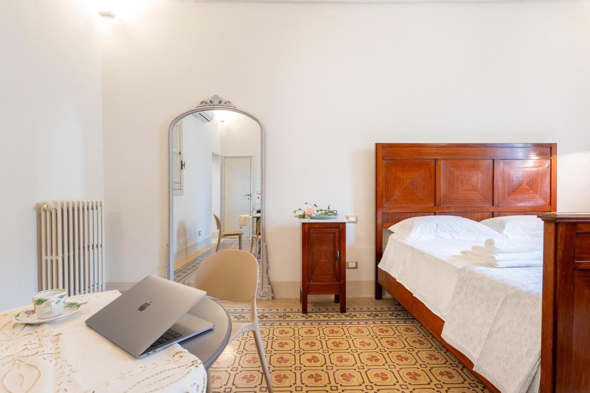 Donna Zaira Rooms&Suites Maglie Eksteriør billede